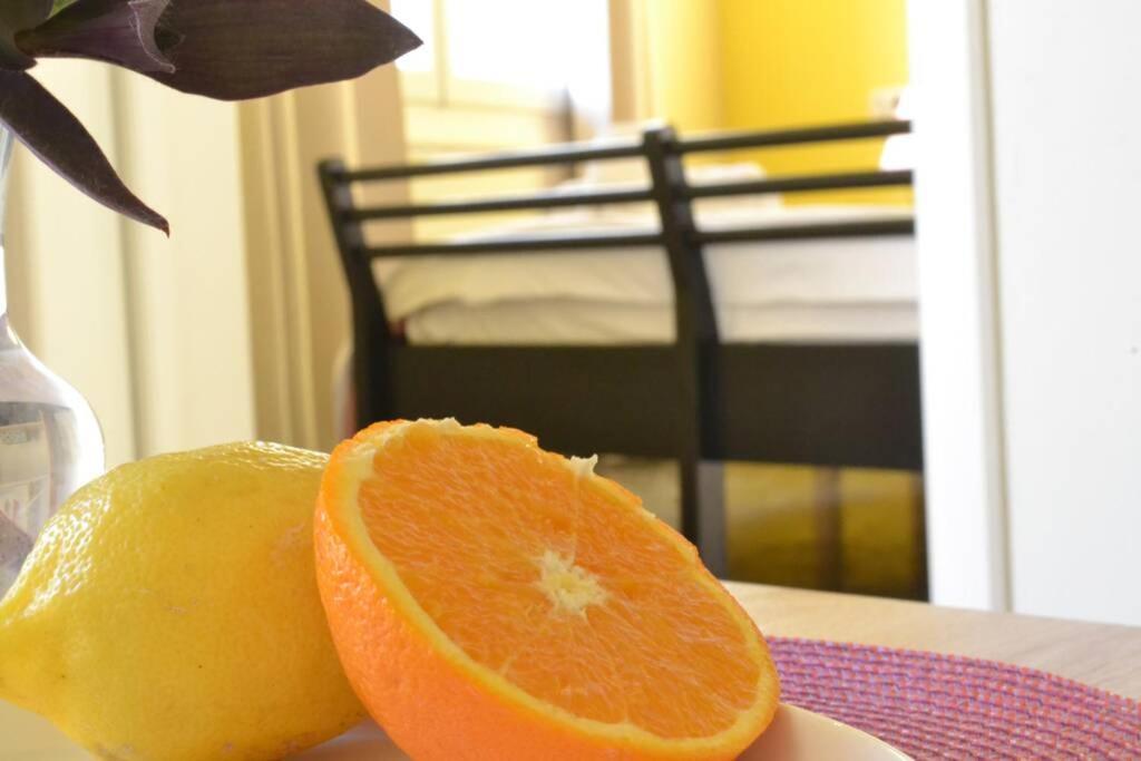 Anemone Cozy Apartment · Feel The Urban Experience Heraklion  Bagian luar foto