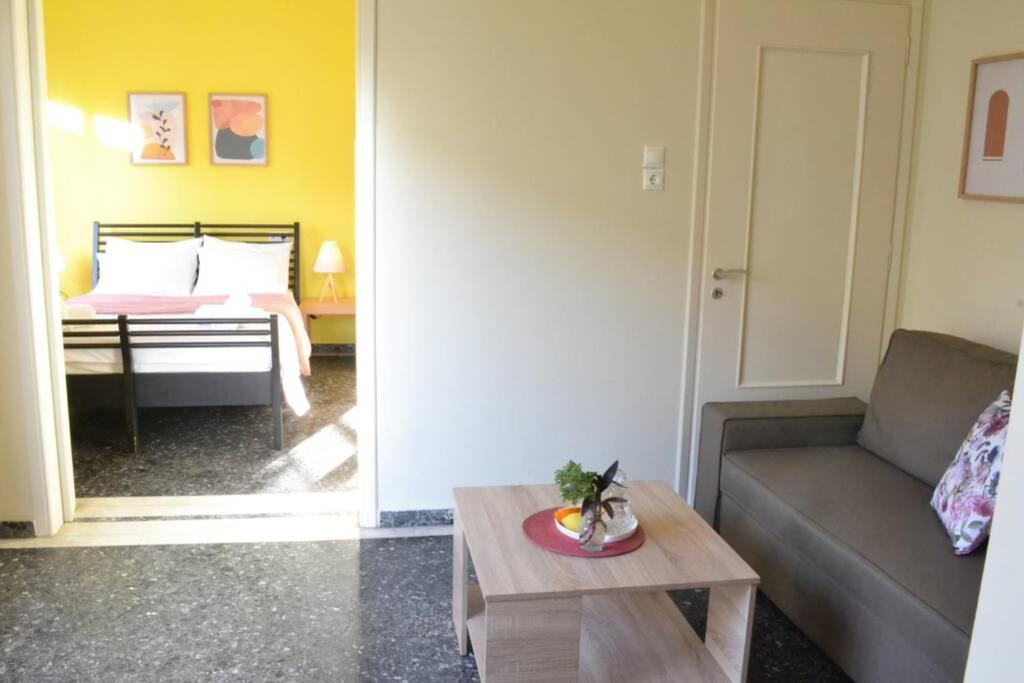 Anemone Cozy Apartment · Feel The Urban Experience Heraklion  Bagian luar foto