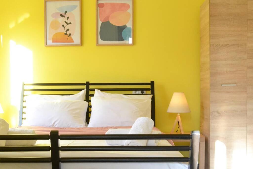 Anemone Cozy Apartment · Feel The Urban Experience Heraklion  Bagian luar foto